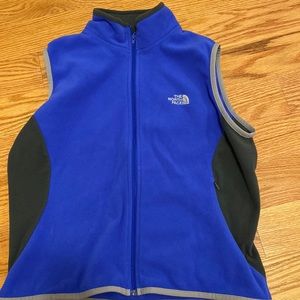 Woman north face fleece vest